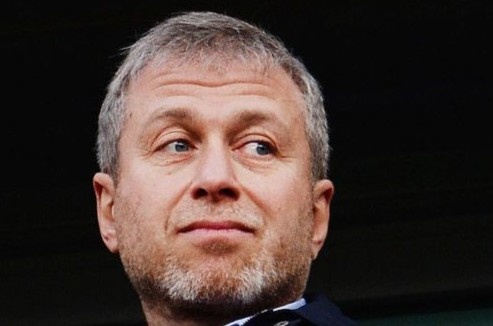 Chelsea chi la cuoc choi cua Abramovich hinh anh