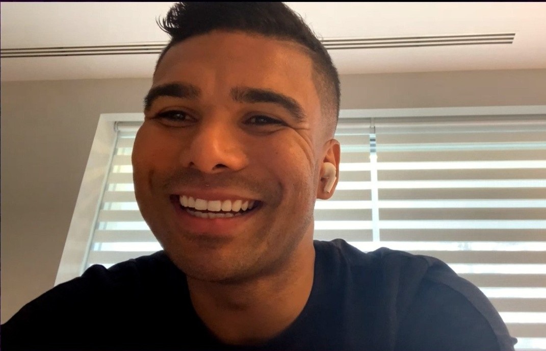 Casemiro: 'Choi CSGO ap luc hon thi dau tai Bernabeu' hinh anh