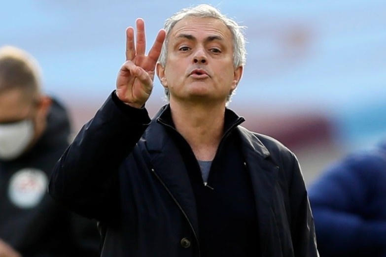 Don bay cua Mourinho hinh anh