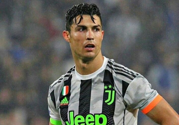 Ronaldo la canh en co don o Champions League hinh anh