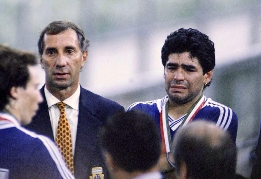 huyen thoai bong da khoc anh 3