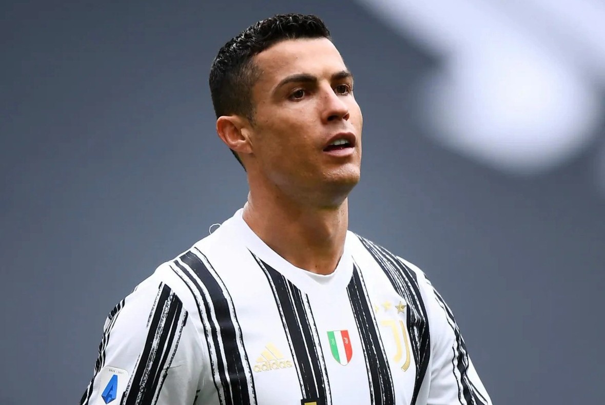 Ronaldo bi gat khoi ke hoach cai to Juventus? hinh anh