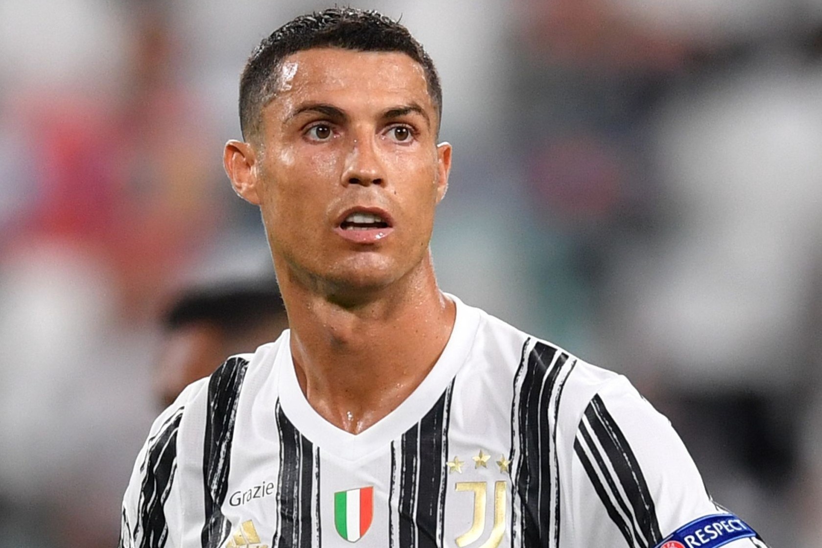 Juventus mat quyen tu quyet trong cuoc dua du Champions League hinh anh