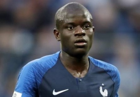 Kante: 'Hoi som de noi ve Qua bong Vang' hinh anh