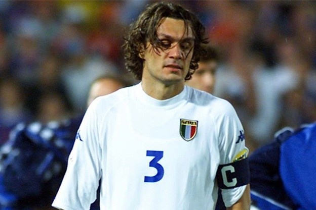 Phut bu gio nghiet nga cua Italy tai chung ket Euro 2000 hinh anh
