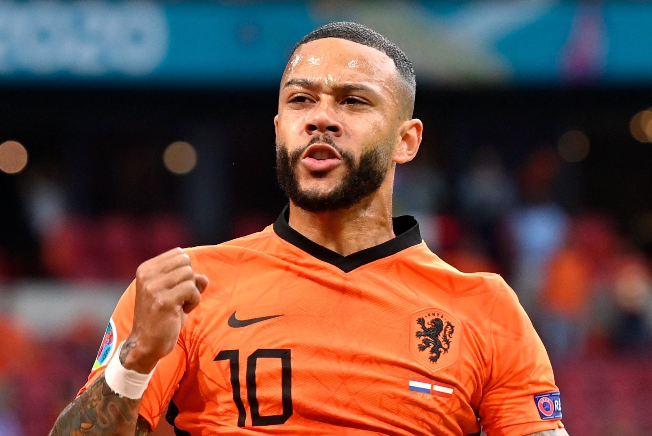 Ha Lan huong loi tu nhanh dau Euro 2020 hinh anh