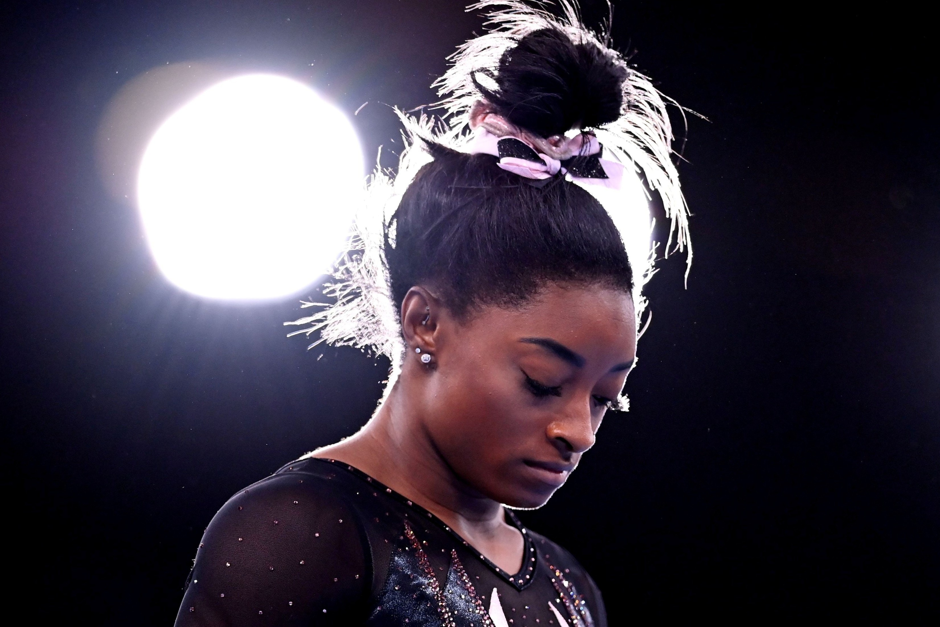 Mat toi cua Olympic hinh anh