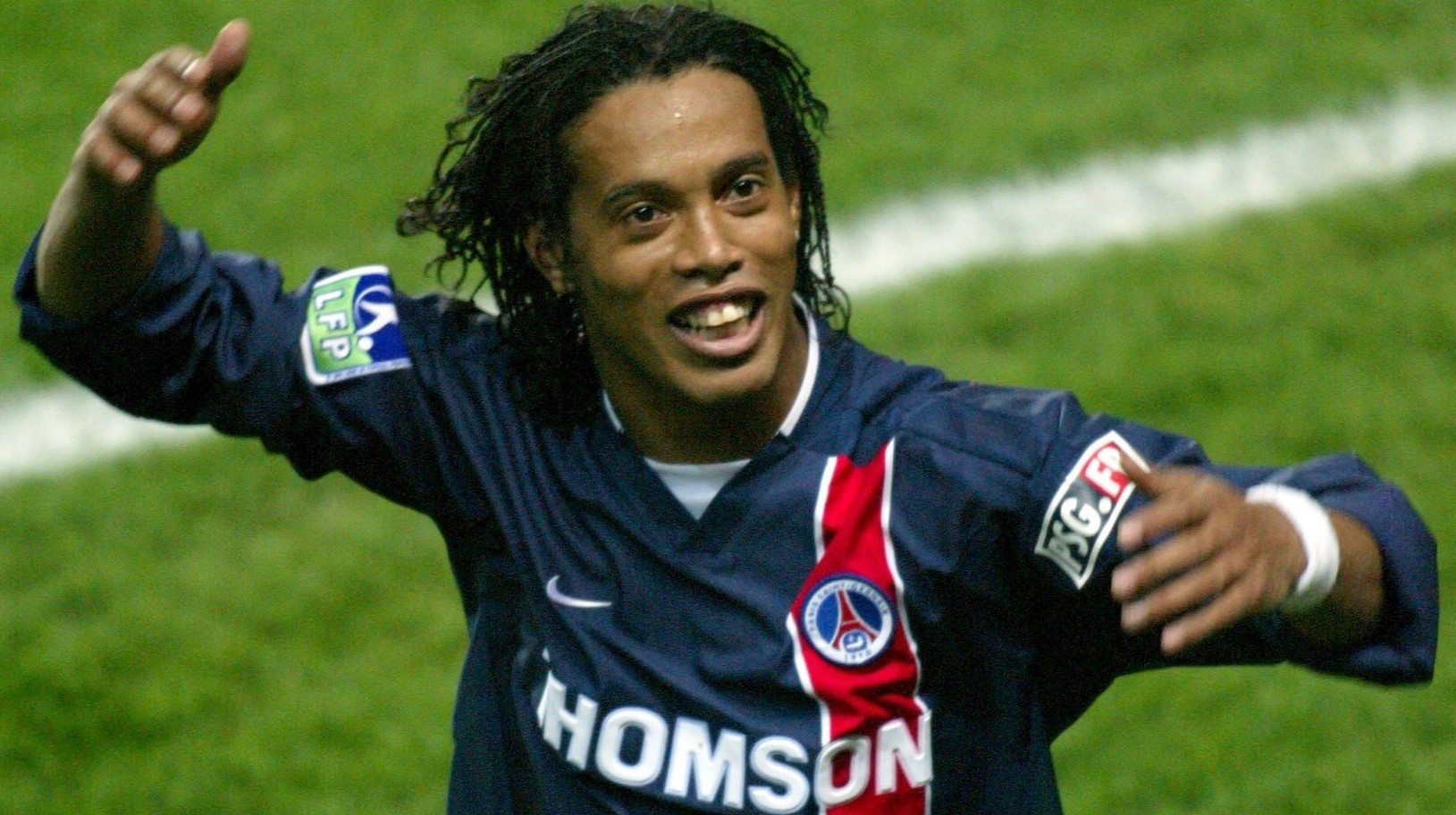 Nhung chu nhan Qua bong Vang tung khoac ao PSG hinh anh