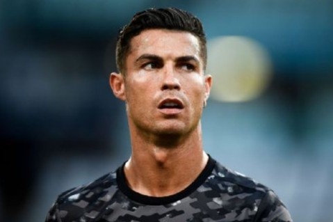 Con gian du bi an cua Ronaldo hinh anh