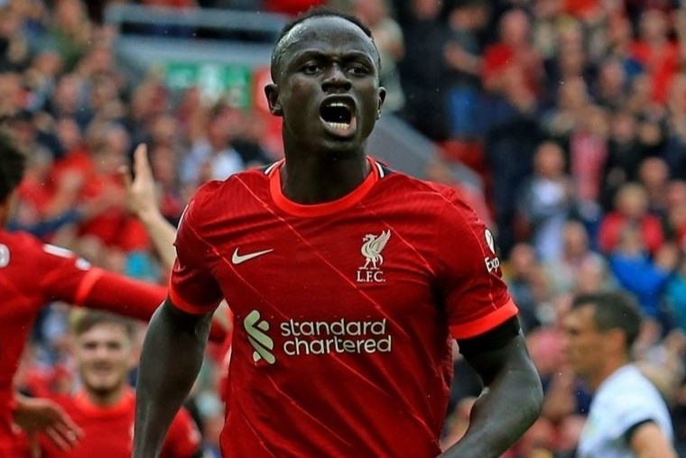 Liverpool dang so tro lai hinh anh