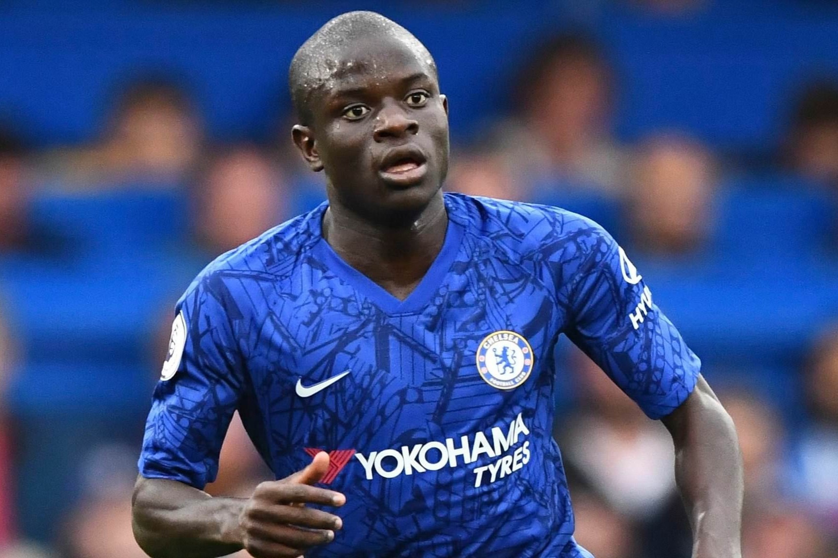 Giai phap du phong cho Kante o Chelsea hinh anh