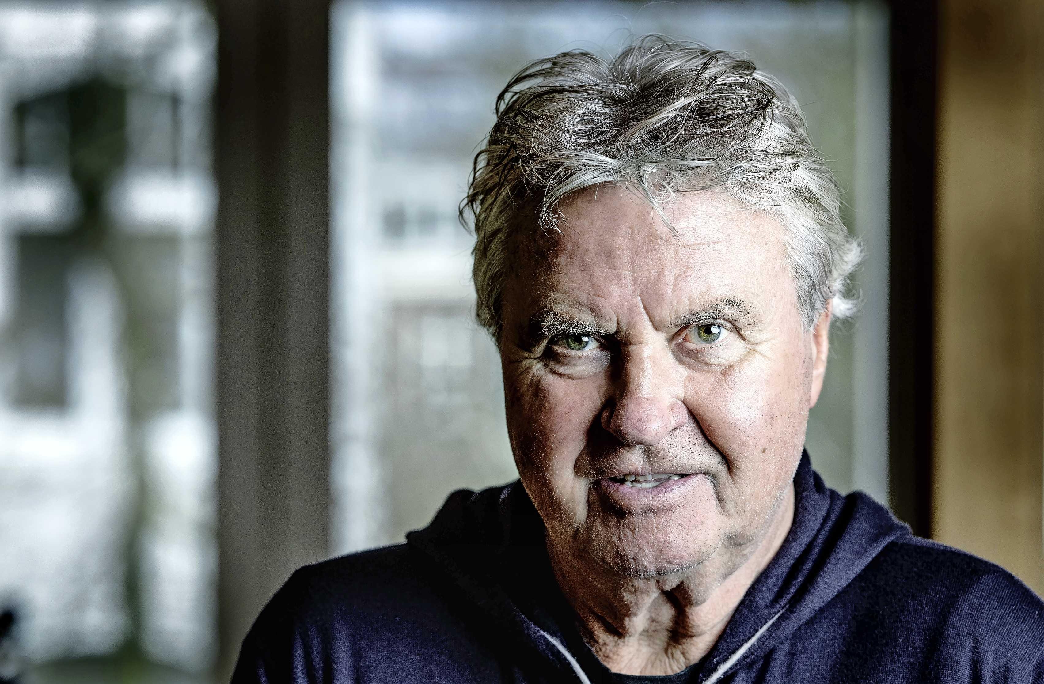 Hiddink giai nghe anh 3