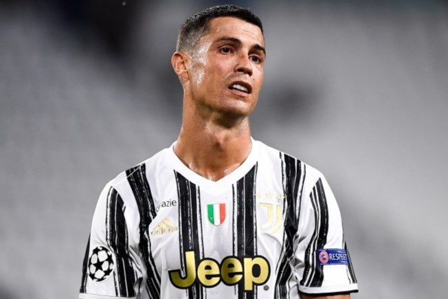 Juventus bat dau quen Ronaldo hinh anh