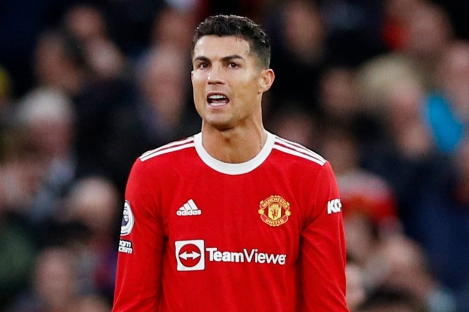 MU tham bai vi nuong chieu Ronaldo? hinh anh
