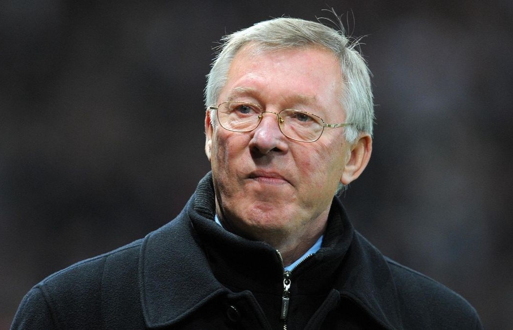 Sir Alex Ferguson khien MU chiu hau qua hinh anh