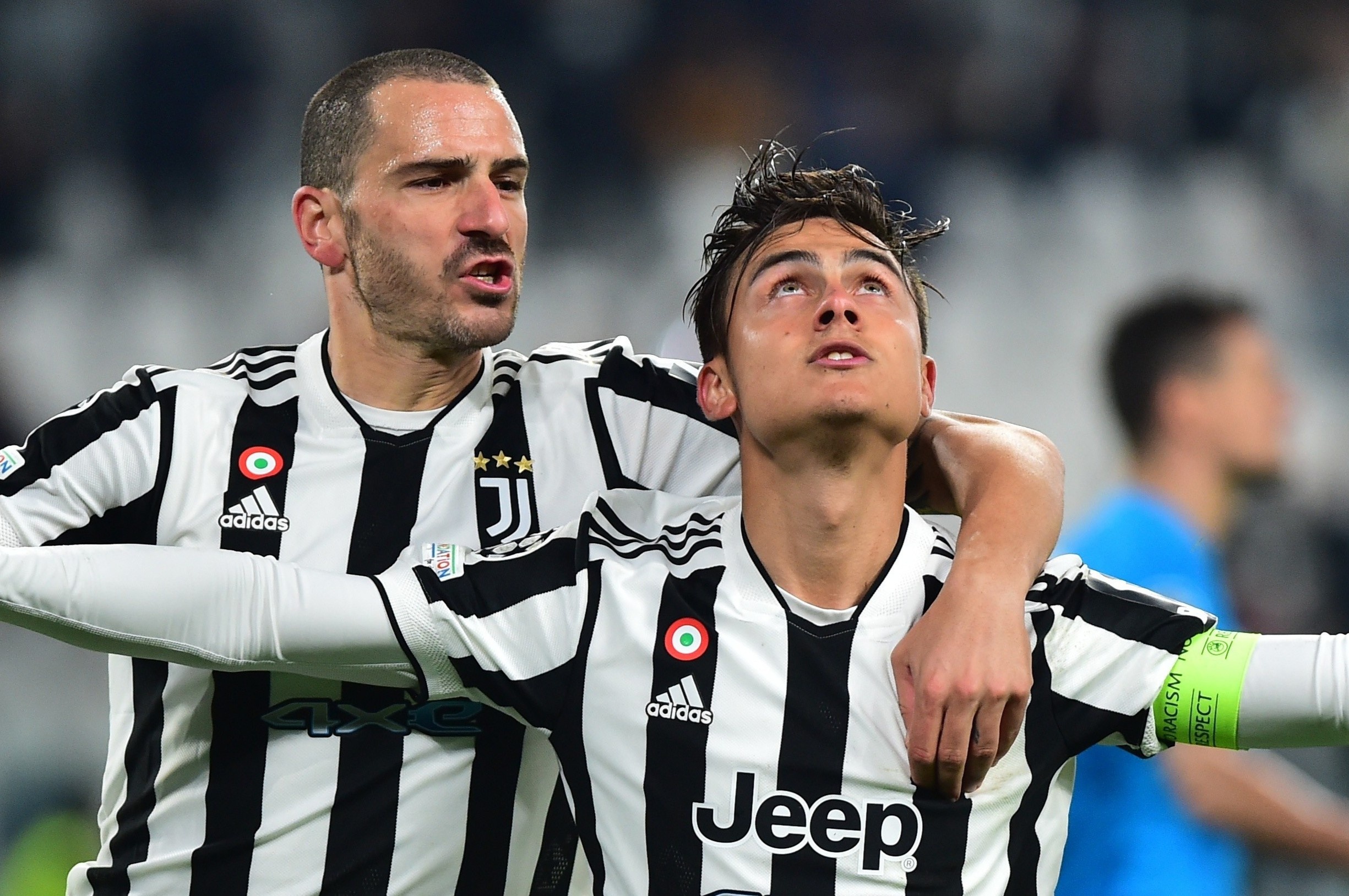 Dybala dua Juventus vao vong 1/8 Champions League hinh anh