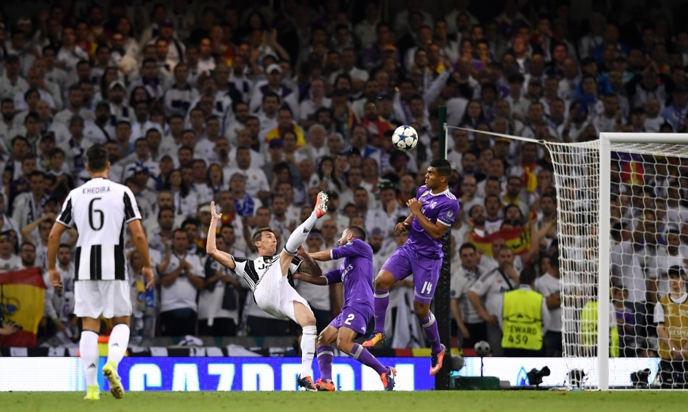 Champions League anh 8