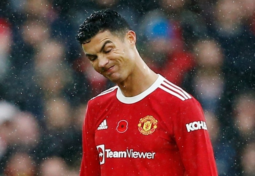 Man United trong con hon loan hinh anh