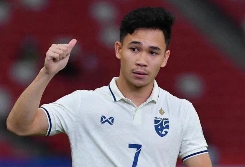 Loi choi chua thuyet phuc cua Thai Lan o tran ra quan AFF Cup hinh anh