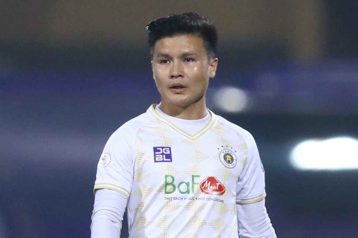 Quang Hai va rao can the luc khi xuat ngoai hinh anh