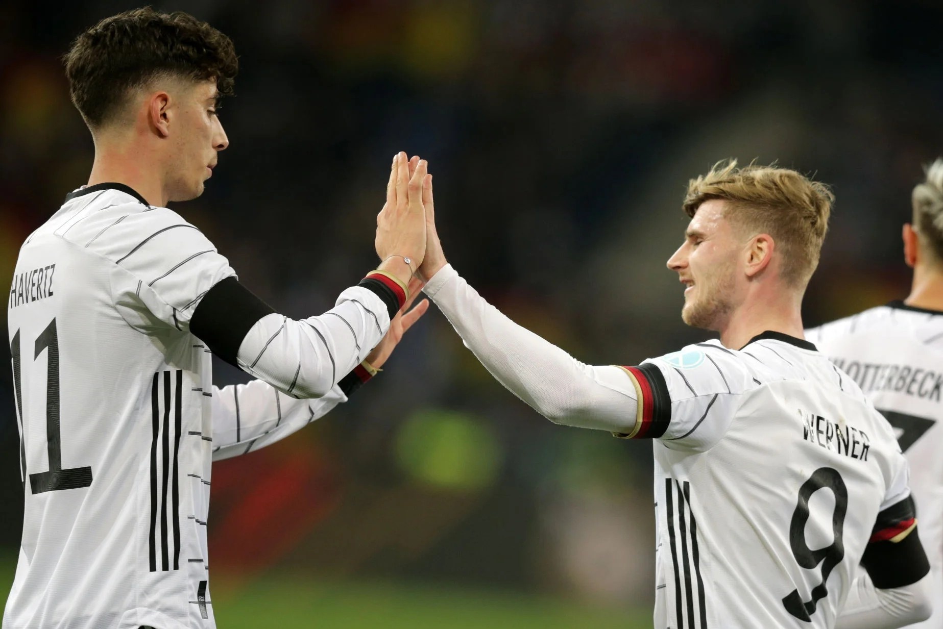 Havertz va Werner toa sang giup Duc thang Israel hinh anh