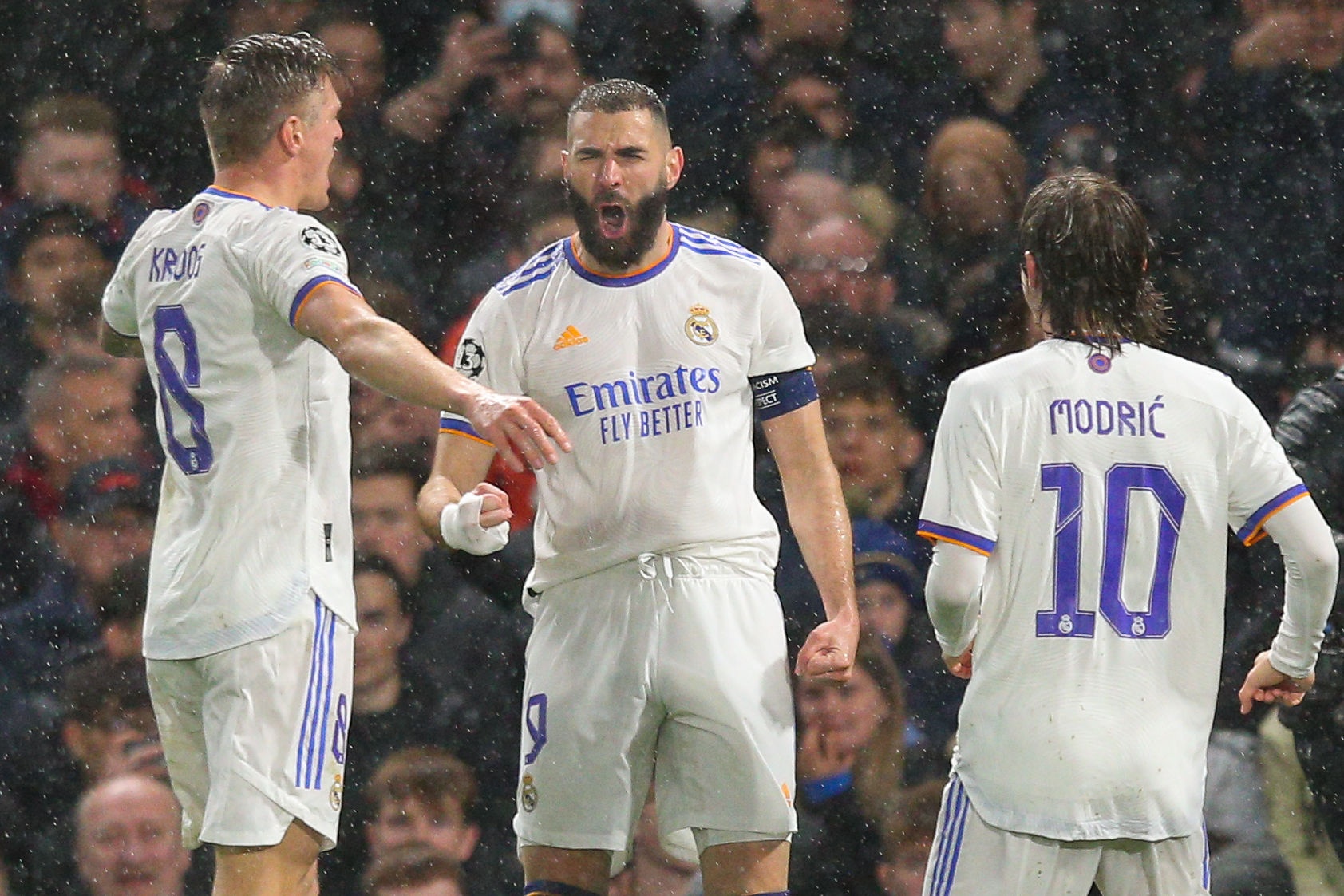 Benzema hat-trick anh 3