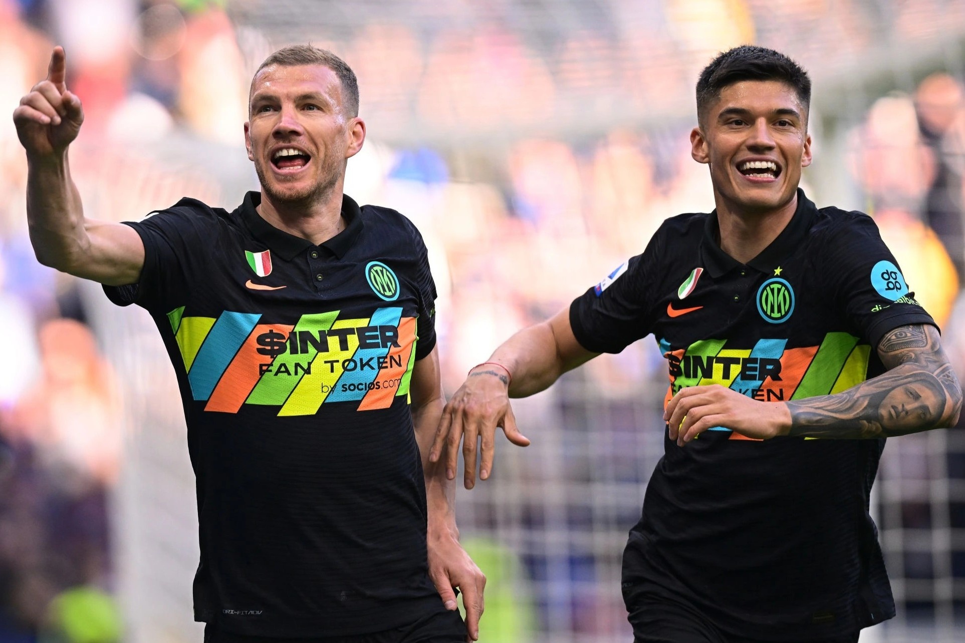 Inter pha hoi nong vao cuoc dua vo dich Serie A hinh anh