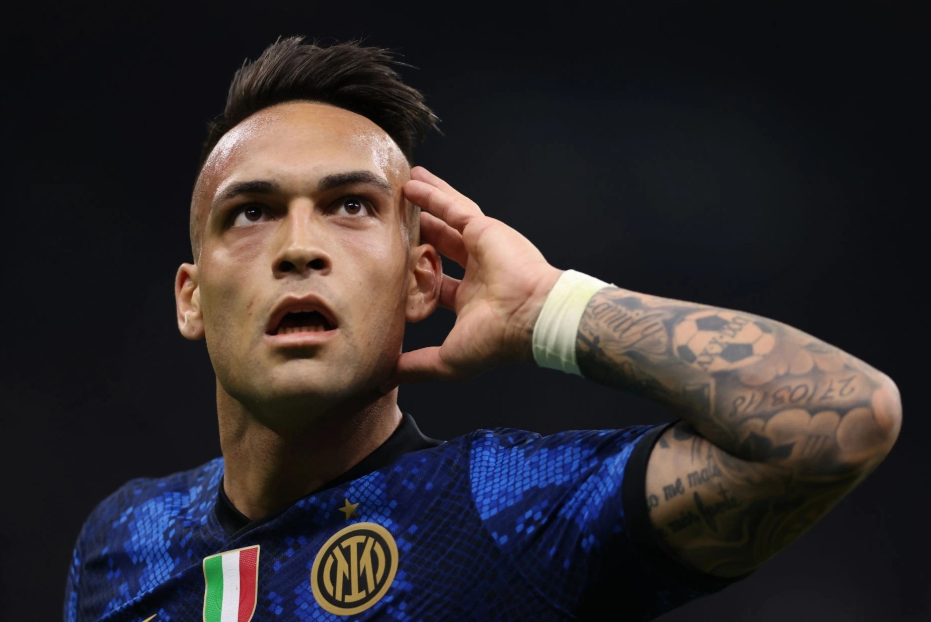 Inter de bep Milan, tien vao chung ket Coppa Italy hinh anh