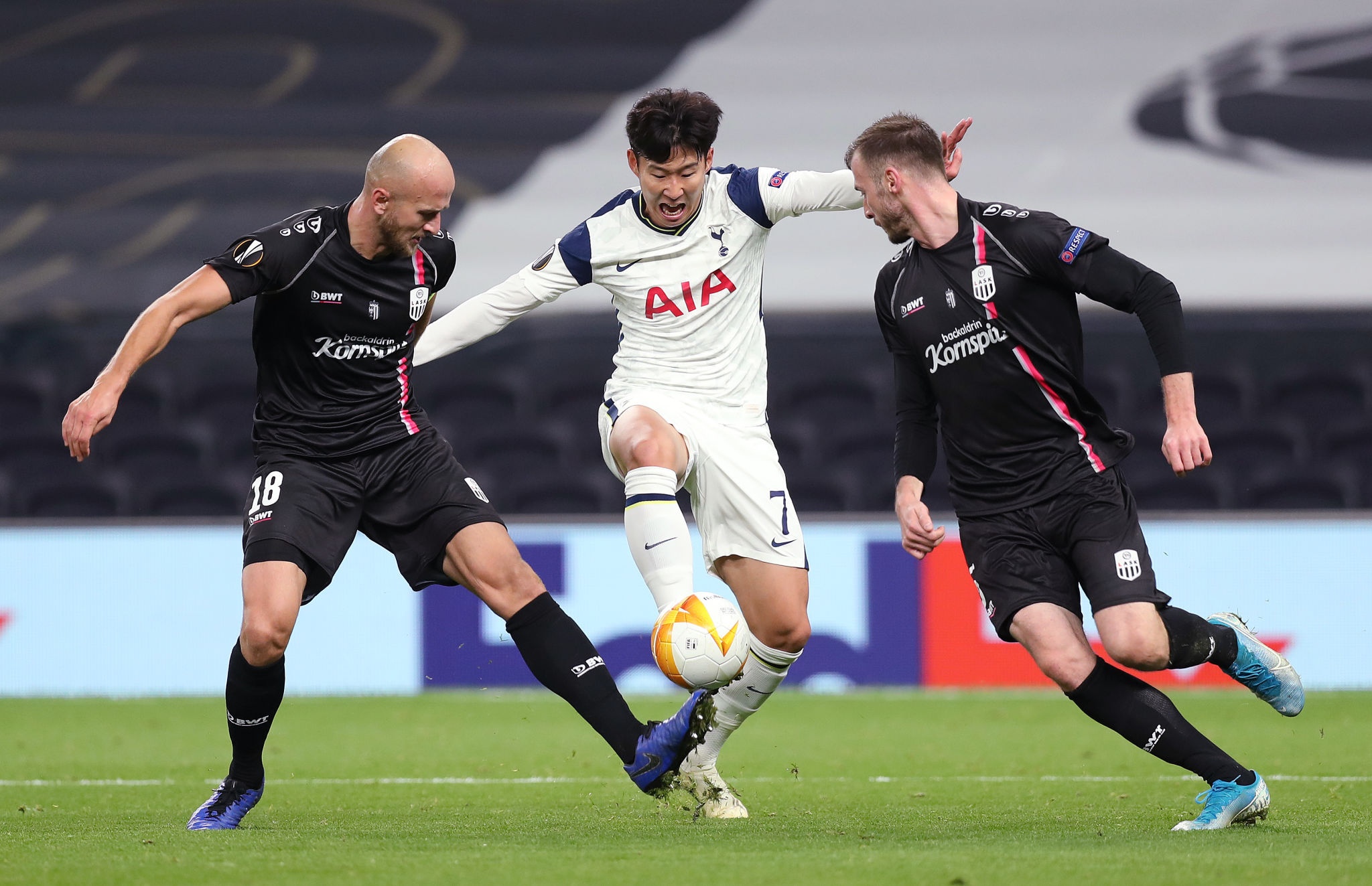 Quang Hai toi Ao anh 1