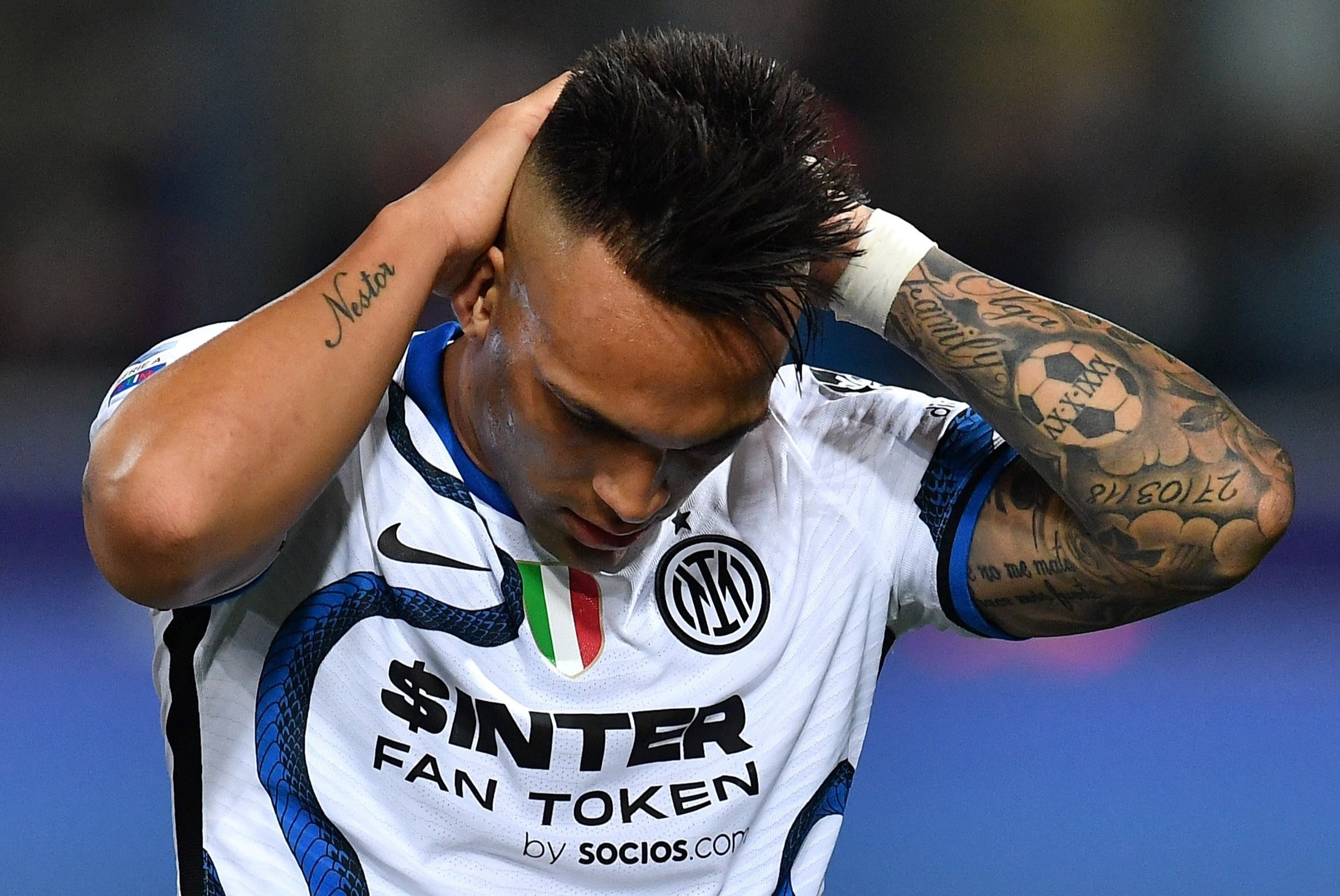 Sai lam cua thu mon khien Inter tut lai trong cuoc dua vo dich hinh anh