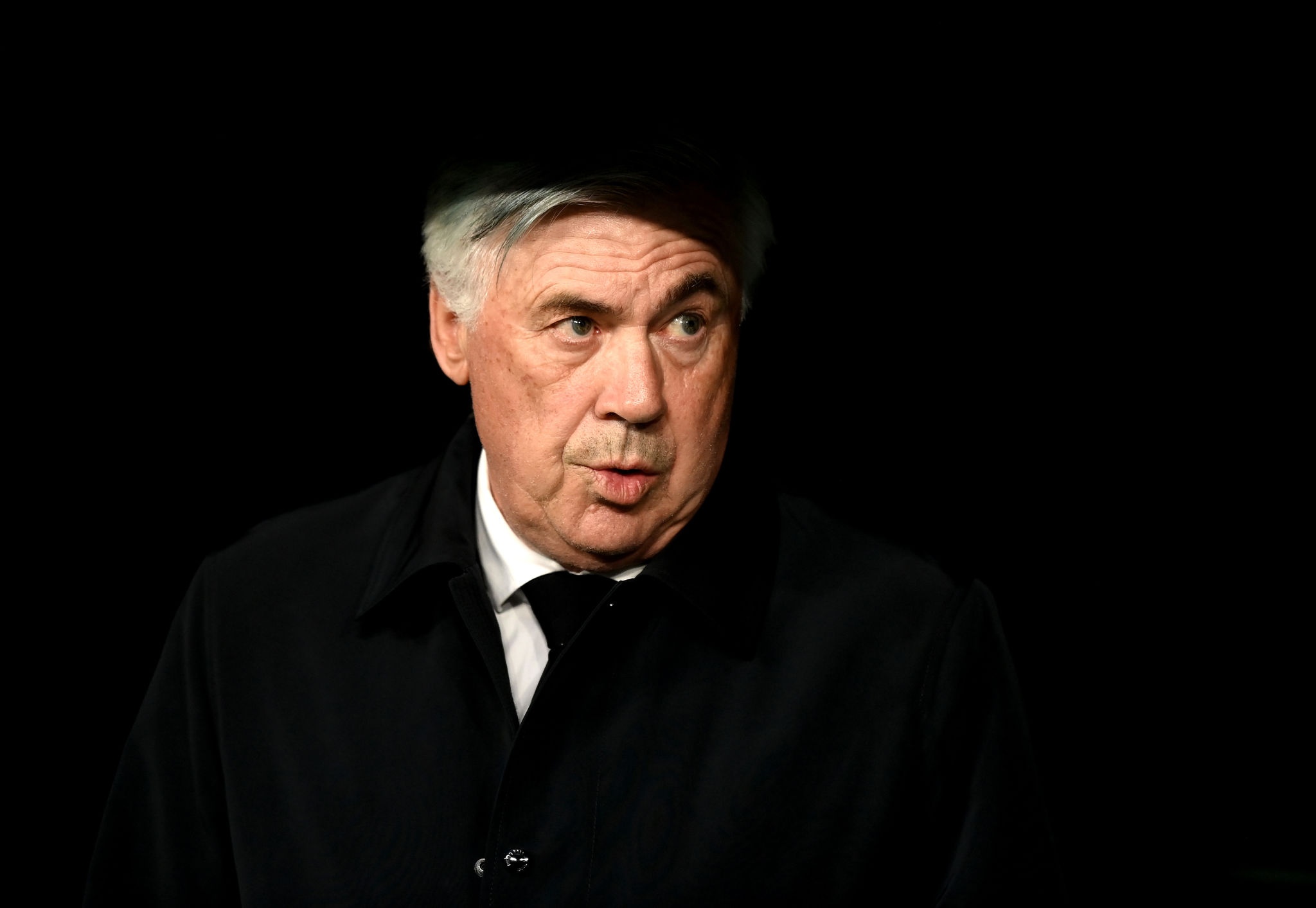 Ancelotti lap ky luc du chung ket Champions League hinh anh