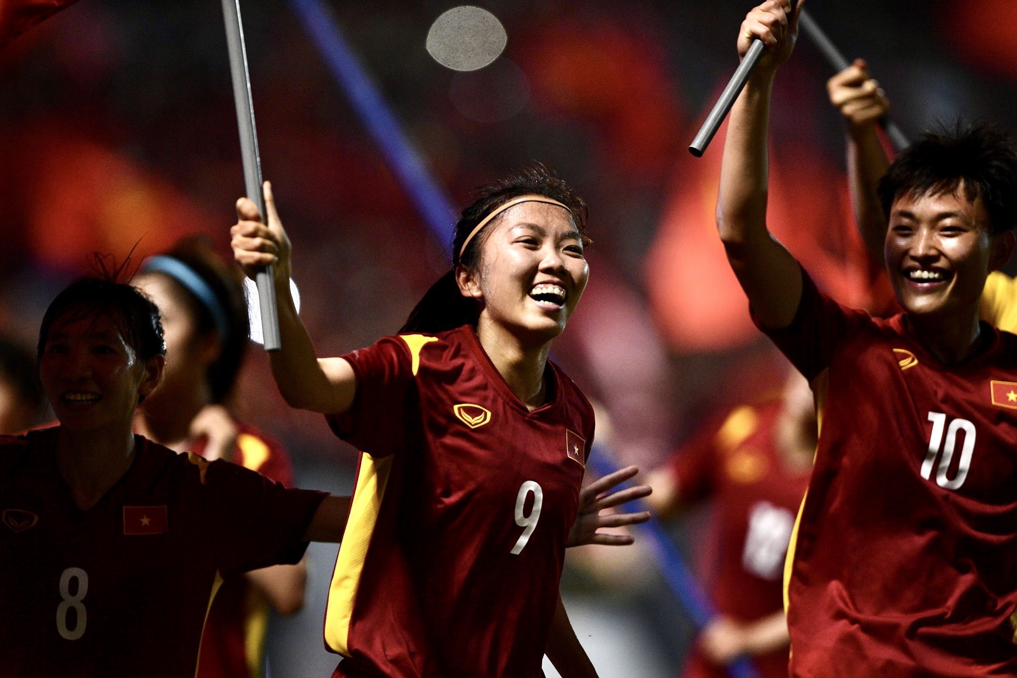 Tuyen bong da nu Viet Nam tai lap ky luc gianh HCV o SEA Games hinh anh