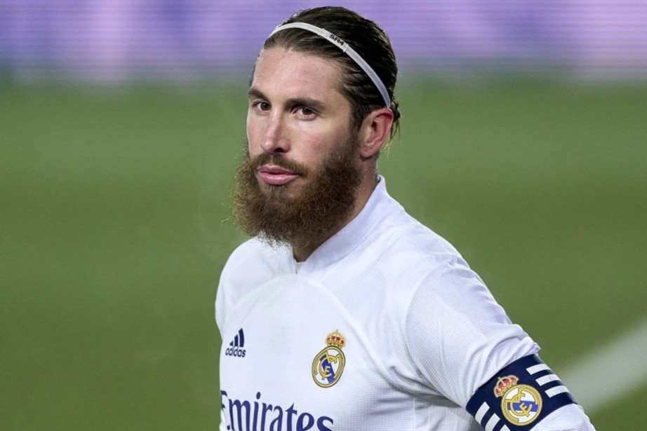 Real Madrid lay gi han che Liverpool khi khong con Ramos? hinh anh