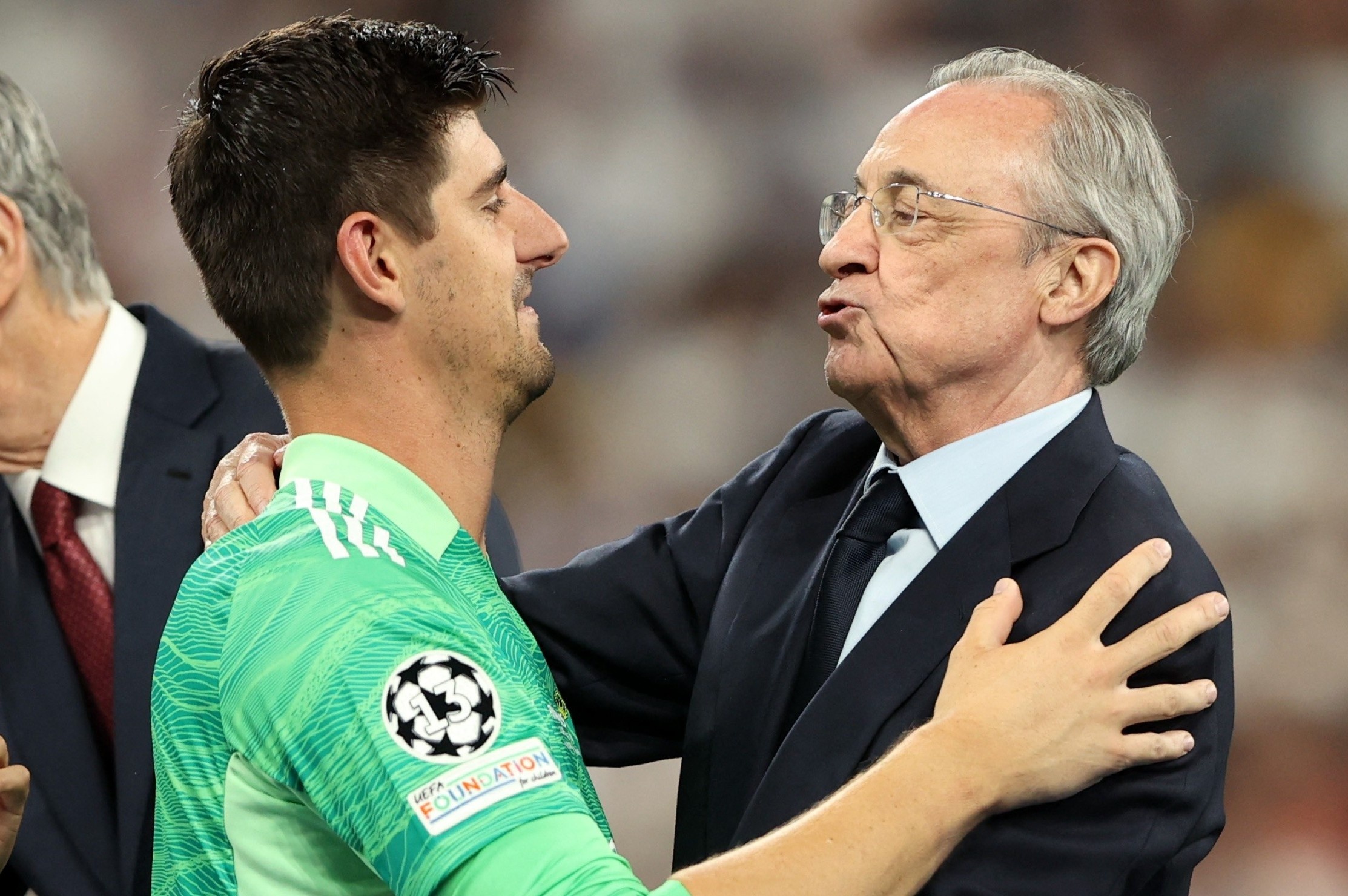 Chu tich Real Madrid: 'Mbappe gio la chuyen qua khu' hinh anh