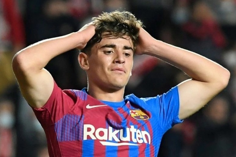 Chu tich Laporta mia mai 'luat chong lai Barca' cua La Liga hinh anh