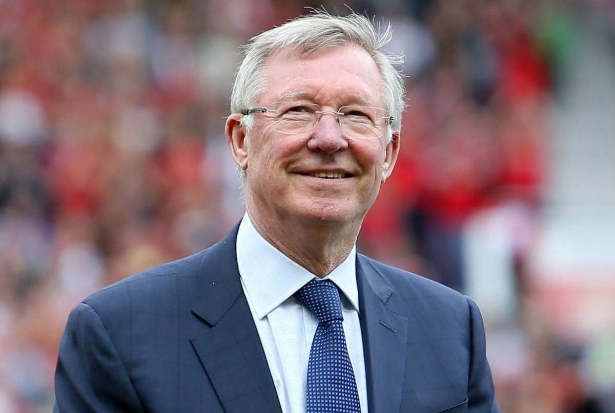 Sir Alex Ferguson tro lai MU trong vai tro moi hinh anh