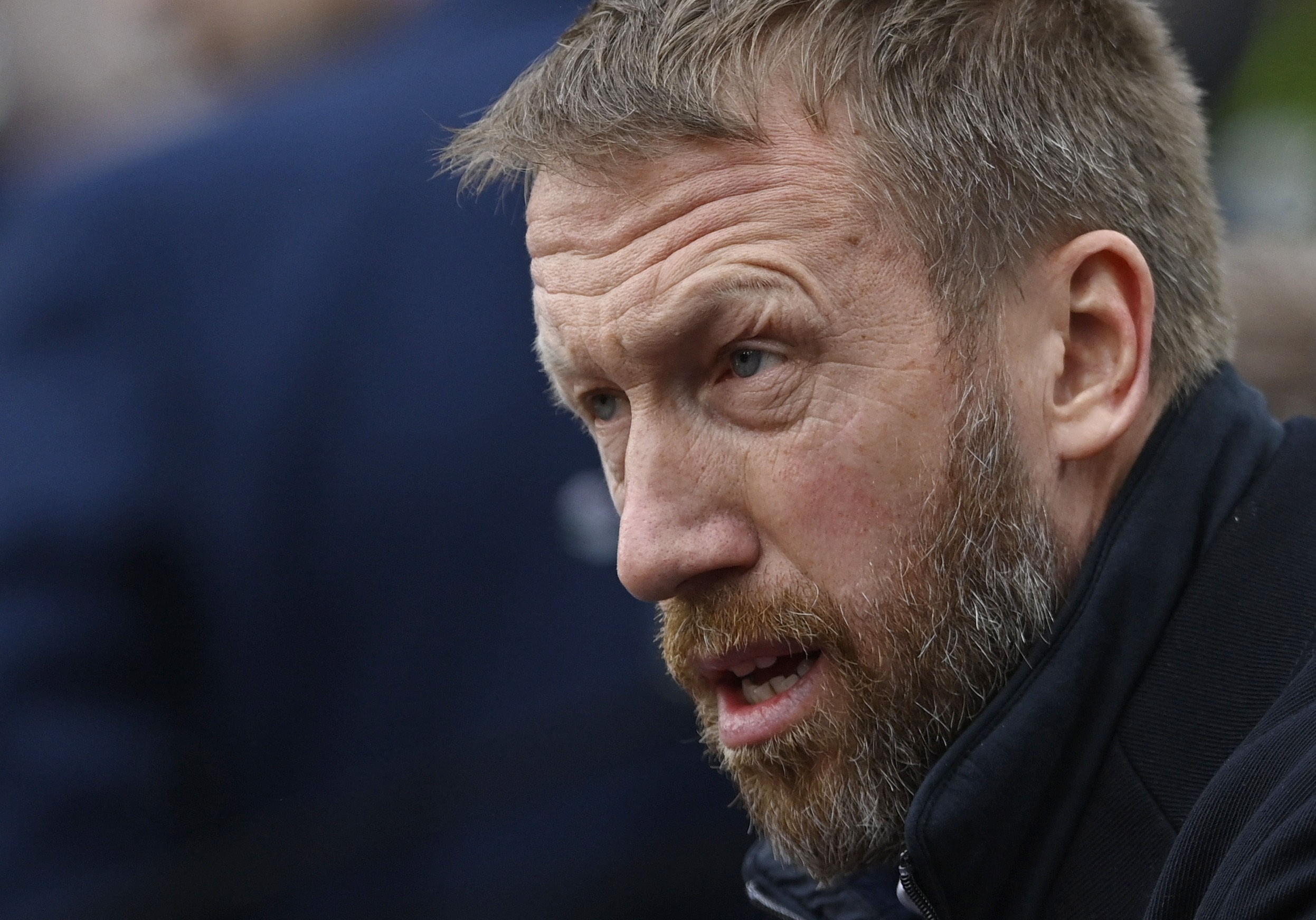 Chelsea van kien nhan voi Graham Potter hinh anh