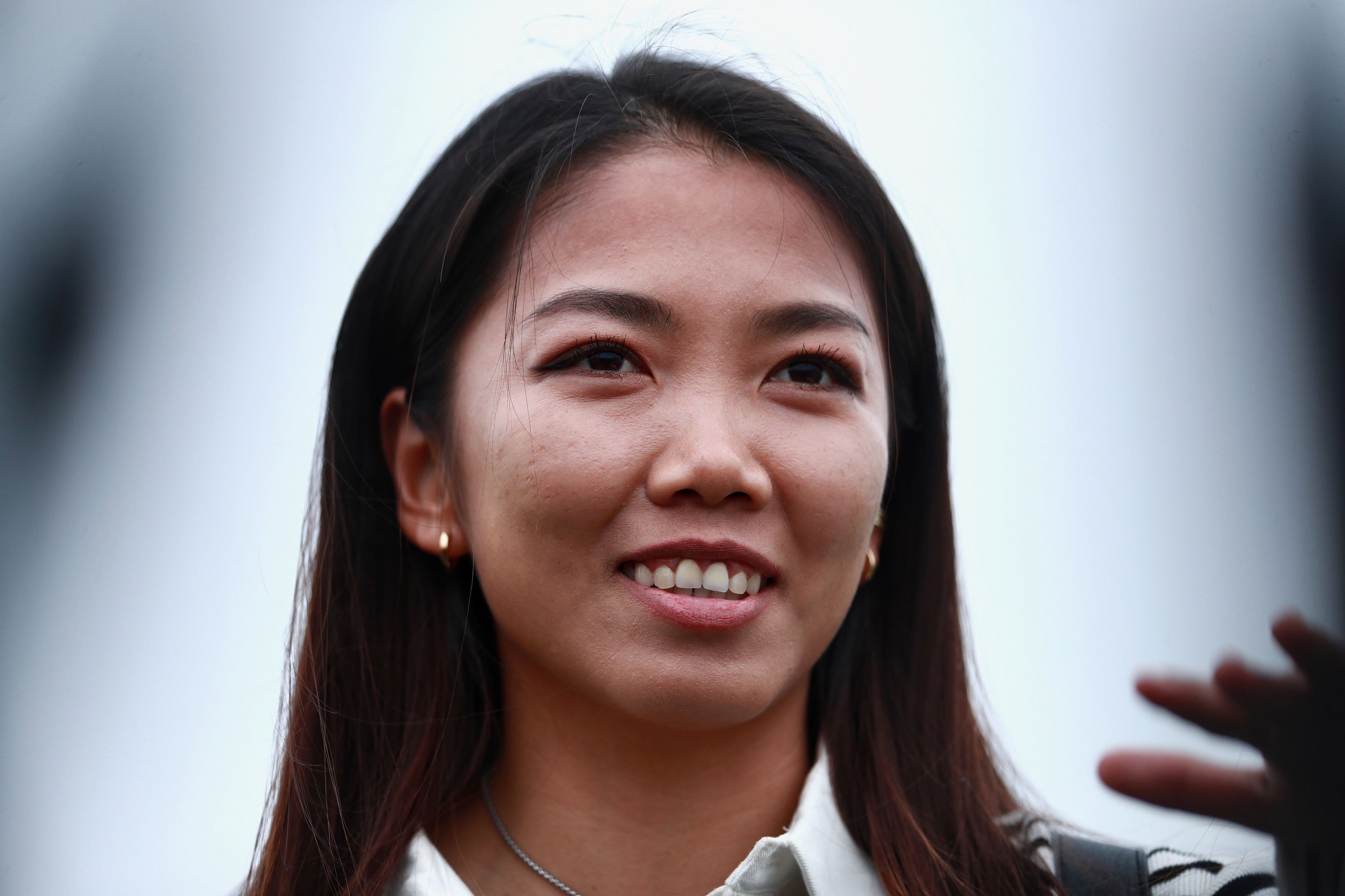 Huynh Nhu: Nhieu cau thu nu Viet Nam du trinh do choi bong o chau Au hinh anh