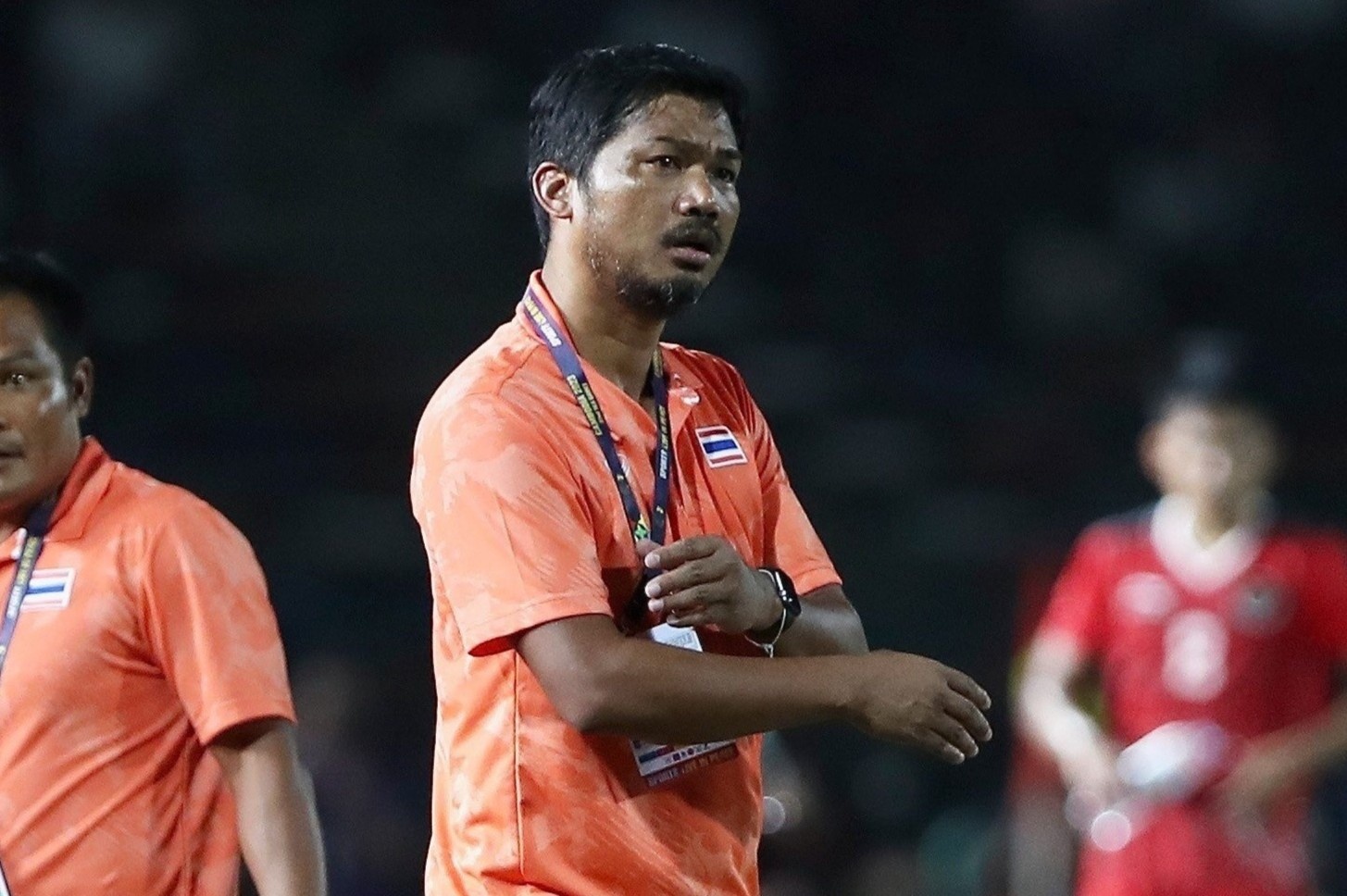 Cuu tien dao V-League keu goi HLV U22 Thai Lan tu chuc hinh anh