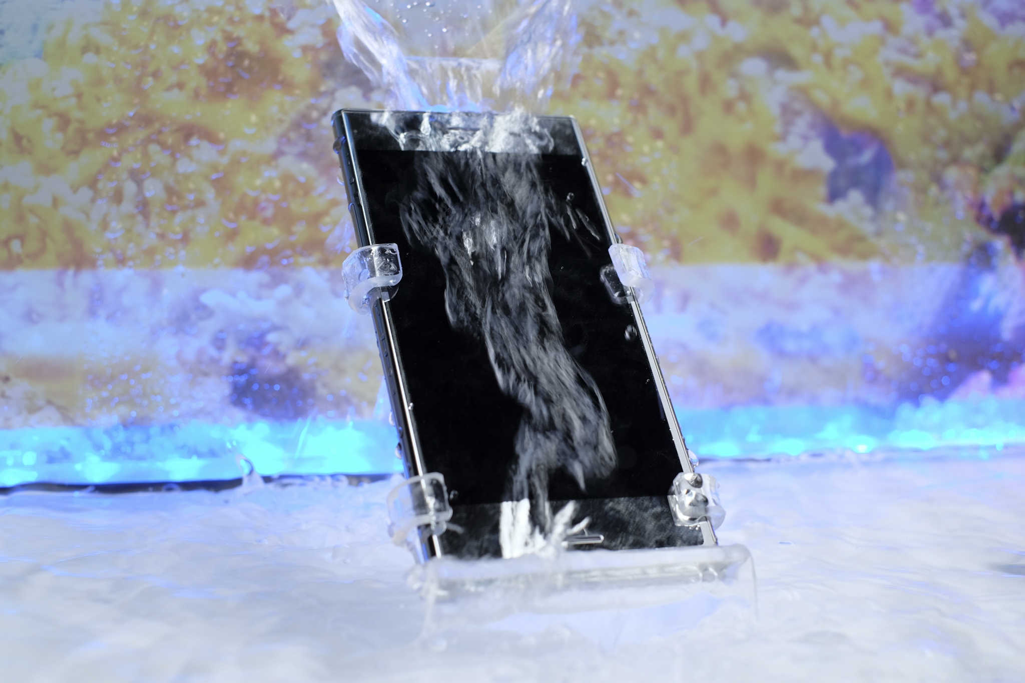 Sony Xperia XZ Premium,  4K HDR anh 8