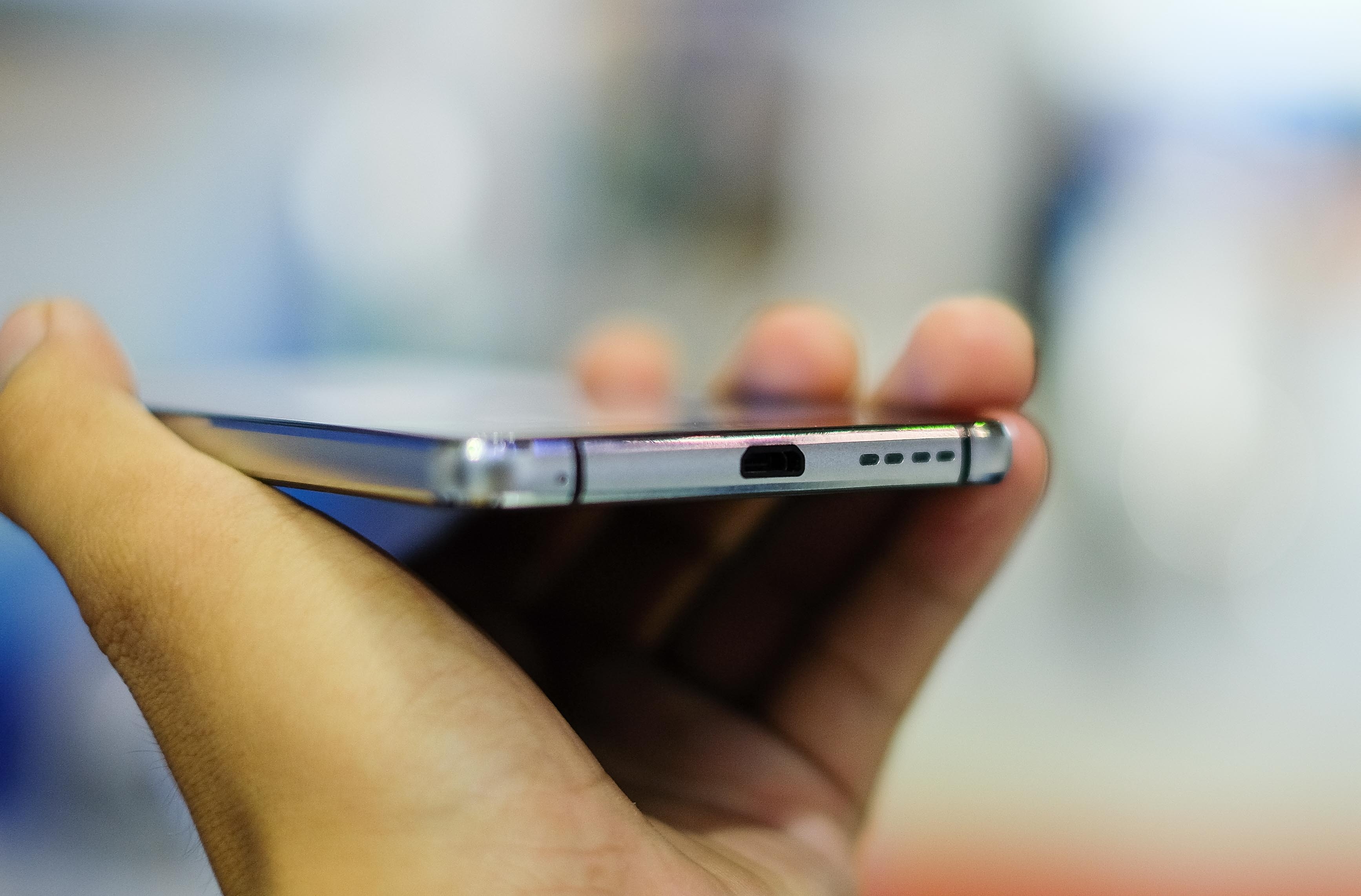 Điện thoại VNPT Vivas Lotus S3 ảnh 6 Dien thoai VNPT Vivas Lotus S3 anh 6