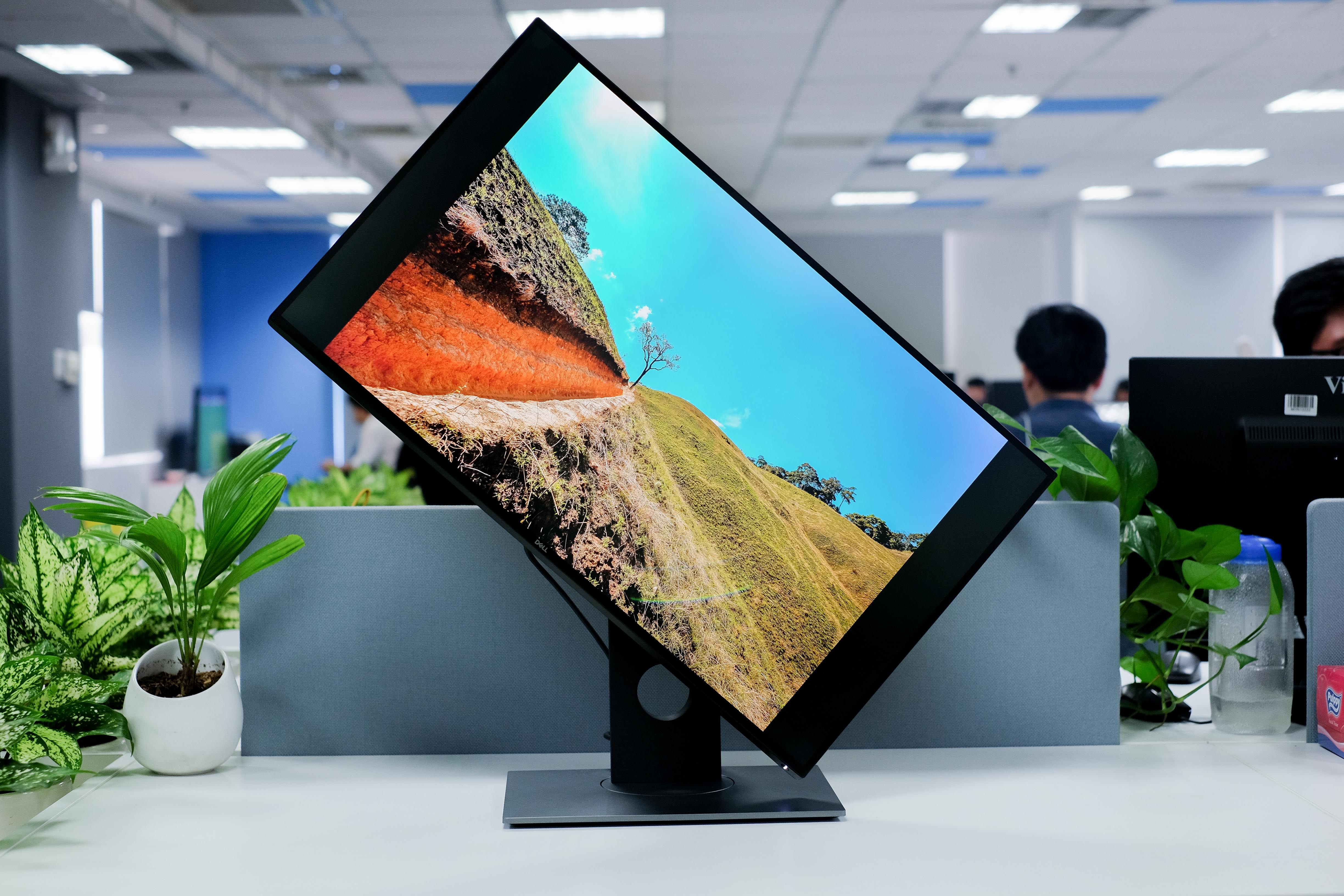 Màn hình DEll 4K HDR UltraSharp ảnh 1 Man hinh DEll 4K HDR UltraSharp anh 1