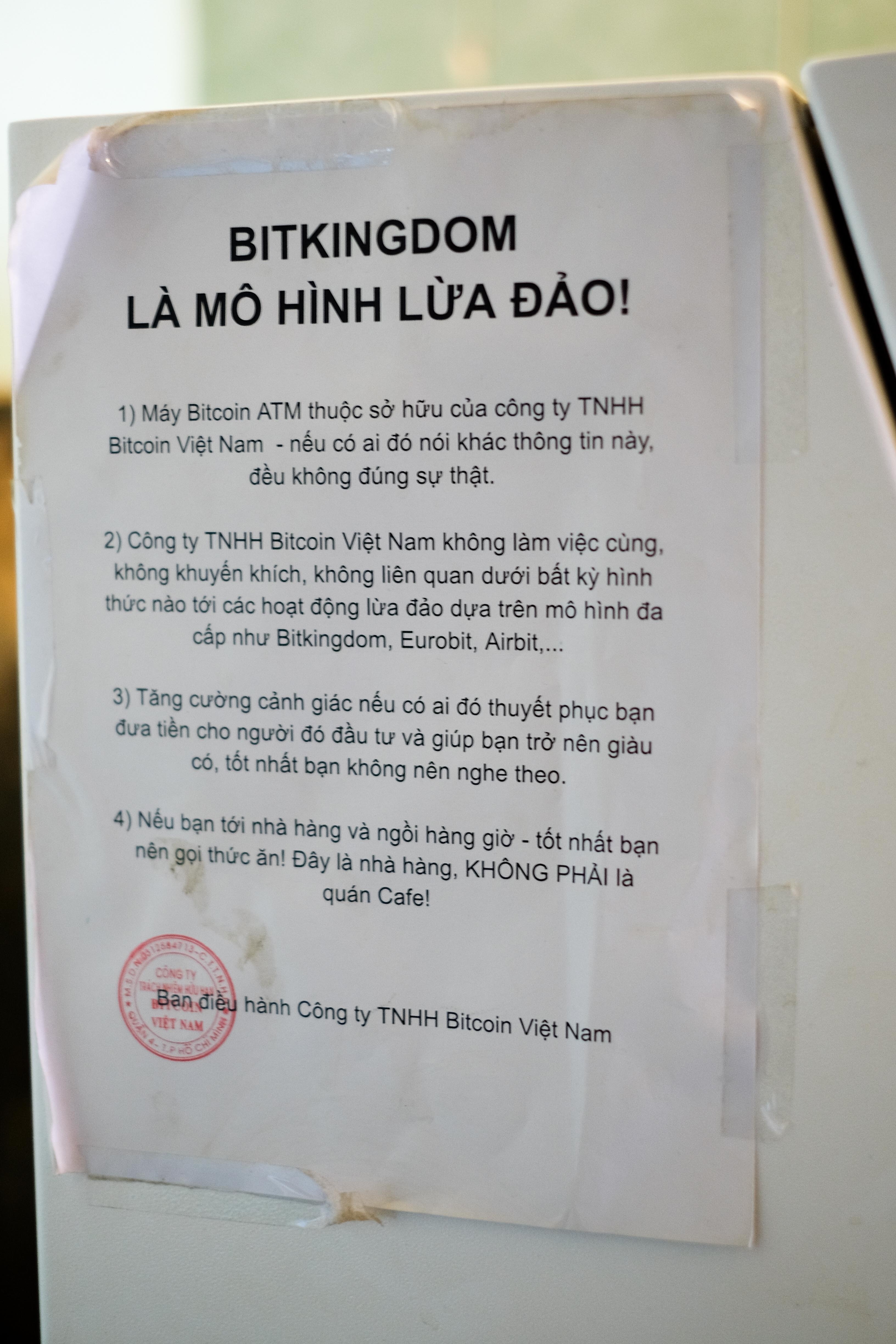 Mua ban Bitcoin trong tiem an o Sai Gon anh 3