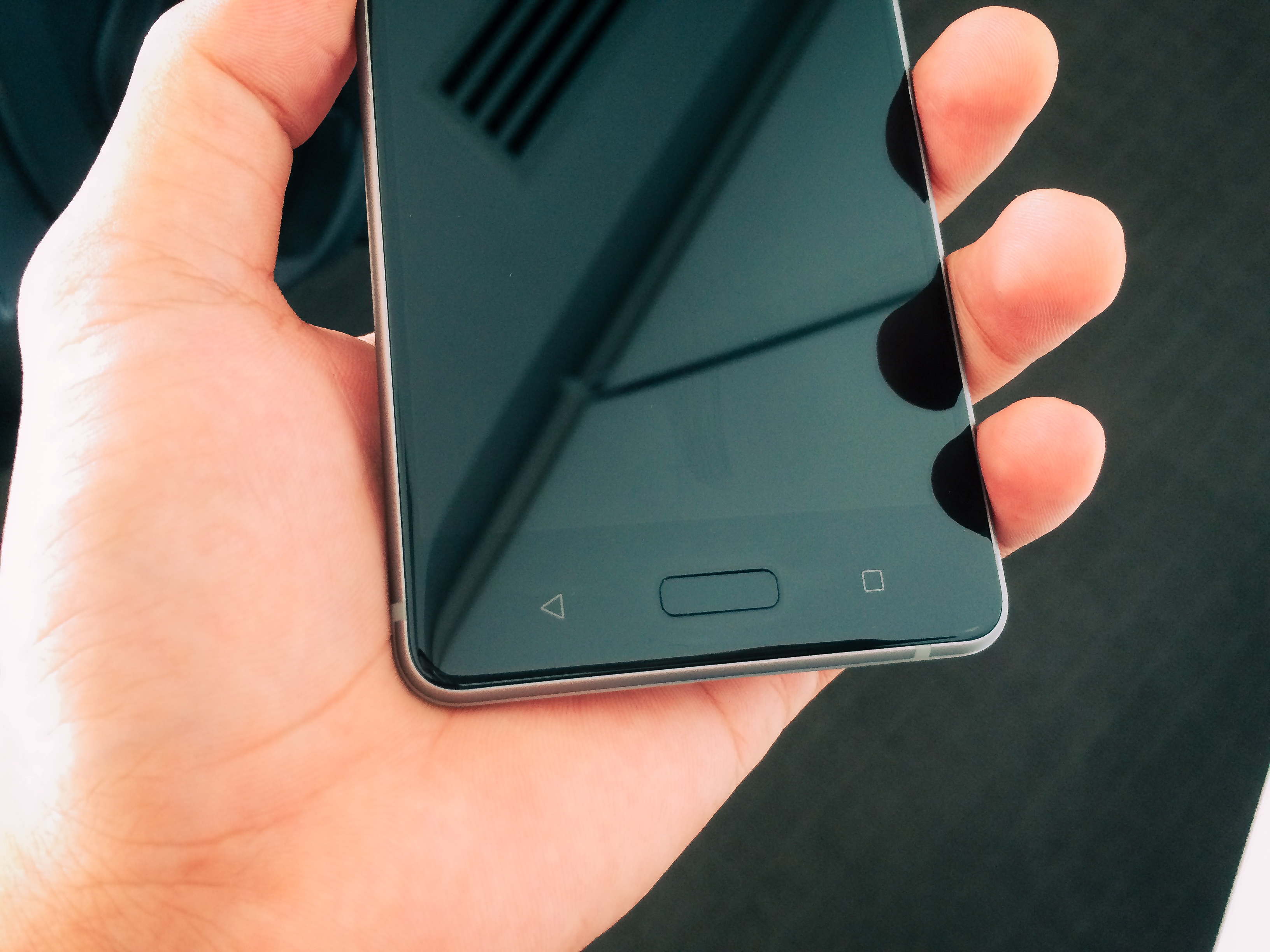 Nokia 8 chinh thuc ra mat anh 8