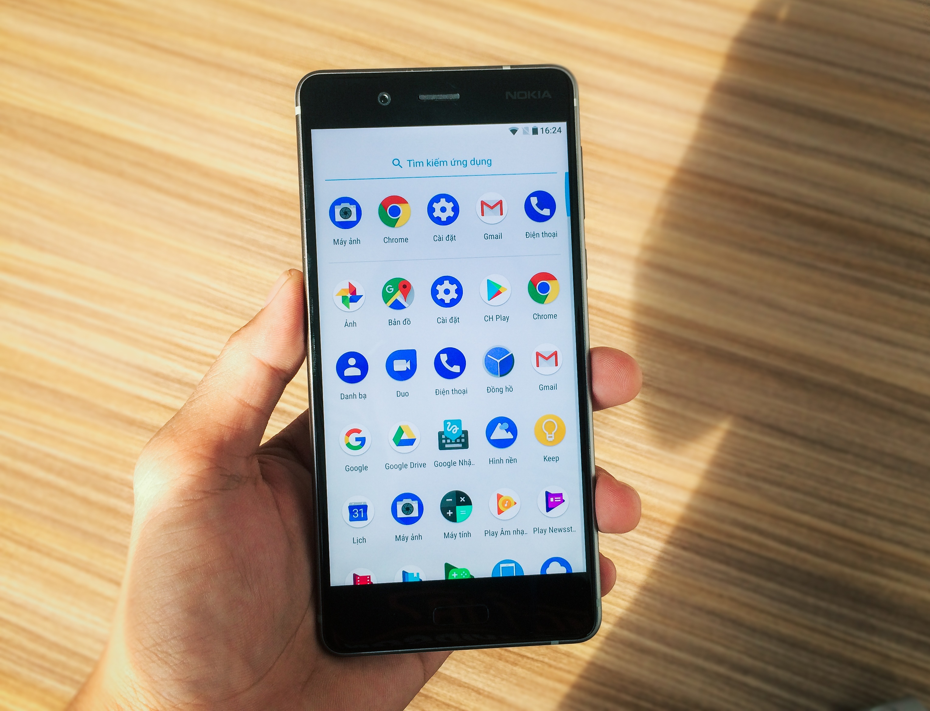 Nokia 8 chinh thuc ra mat anh 9