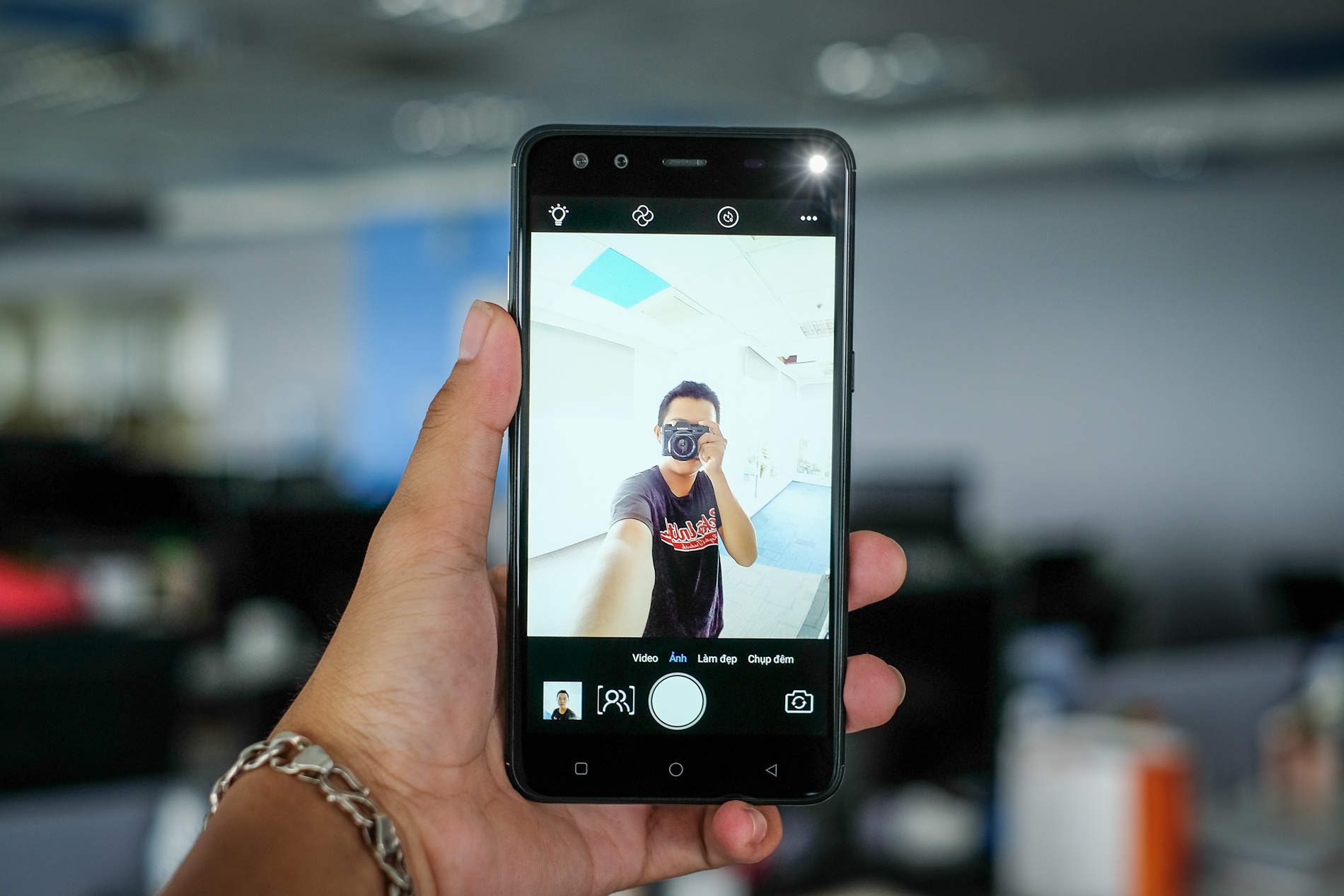 danh gia Mobiistar Zumbo S2 Dual anh 3