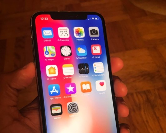 Xuat hien video iPhone X hoat dong sieu muot hinh anh