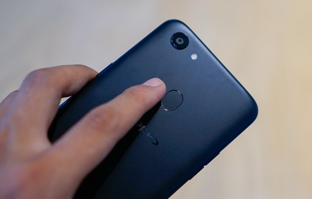 Danh gia Oppo F5 Youth gia 6, 2 trieu anh 5