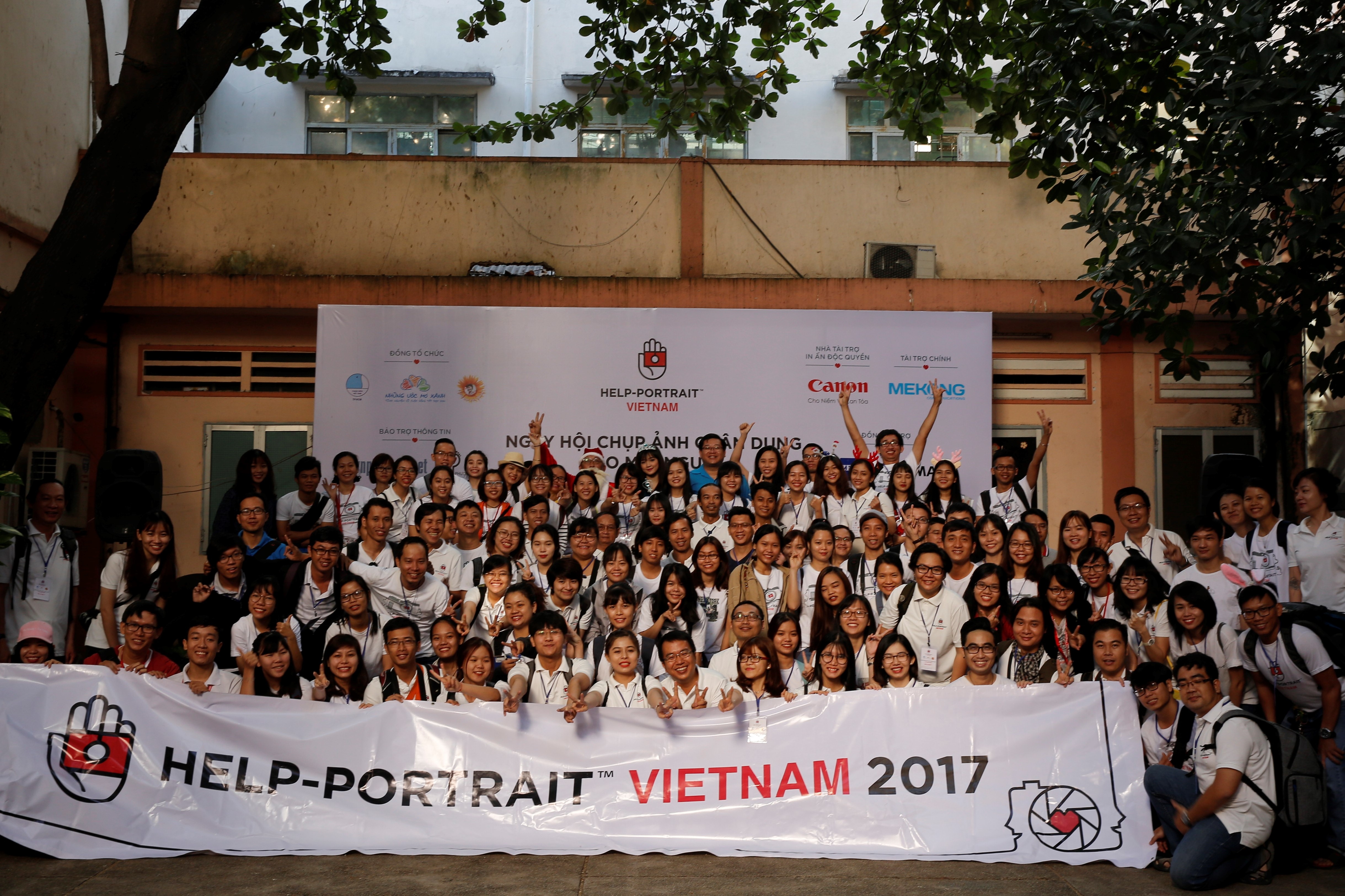 Help-Portrait dự án chụp ảnh cho người nghèo ảnh 1 Help-Portrait du an chup anh cho nguoi ngheo anh 1