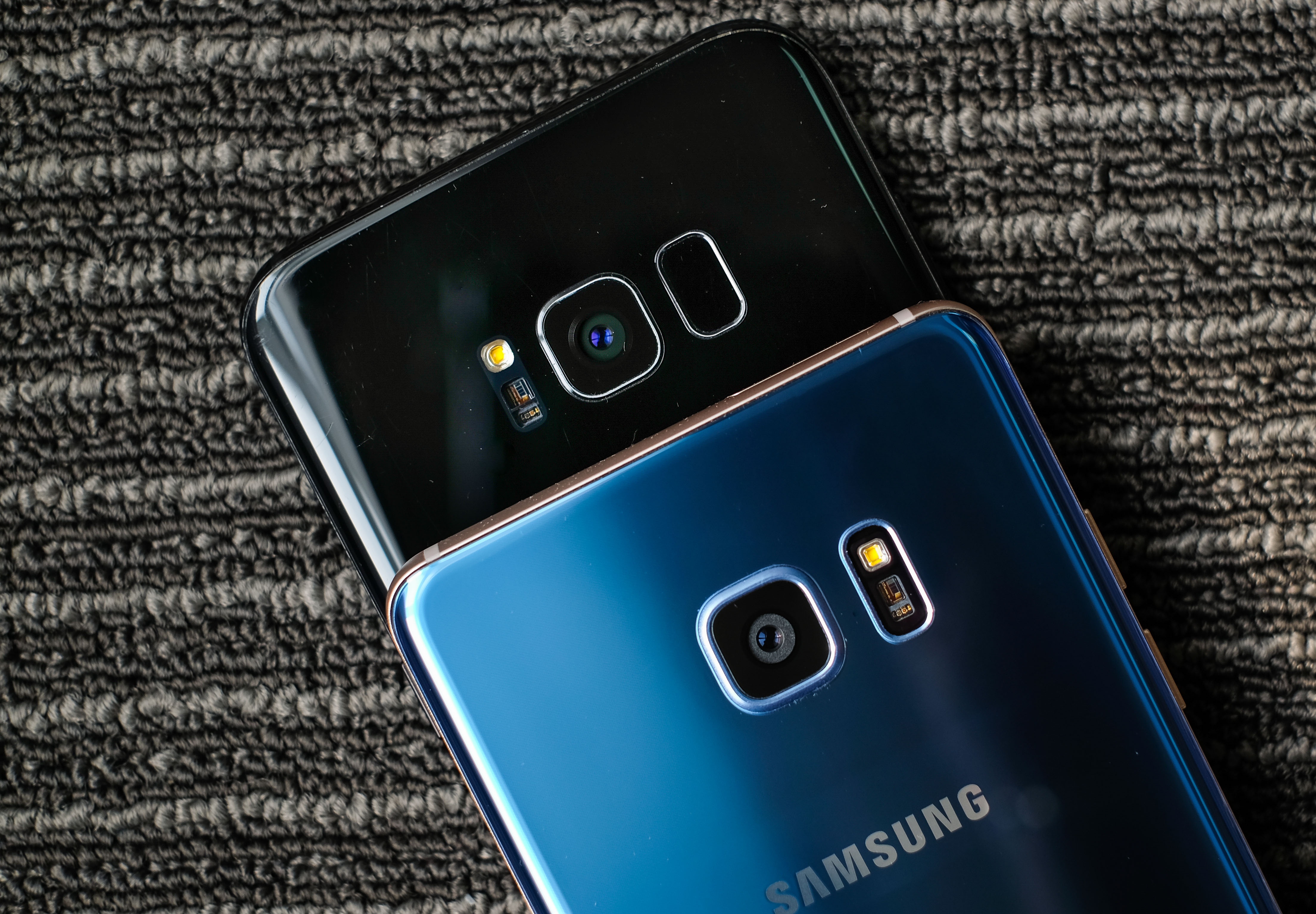 So sanh Galaxy Note FE va S8 plus anh 7